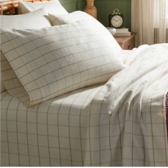 KING Flannel Sheet Set Ivory Windowpane - Threshold™ NWT - Picture 1 of 4